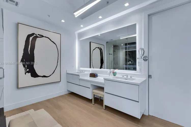 Riva Fort Lauderdale #1602 image #42