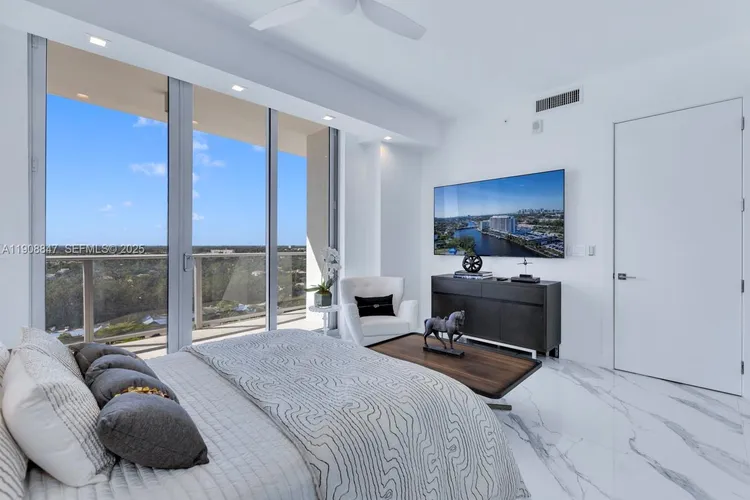 Riva Fort Lauderdale #1602 image #57