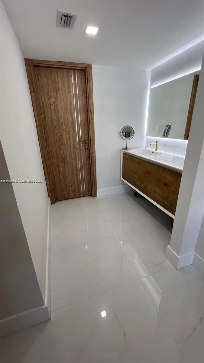 Playa Del Mar #1614 image #33