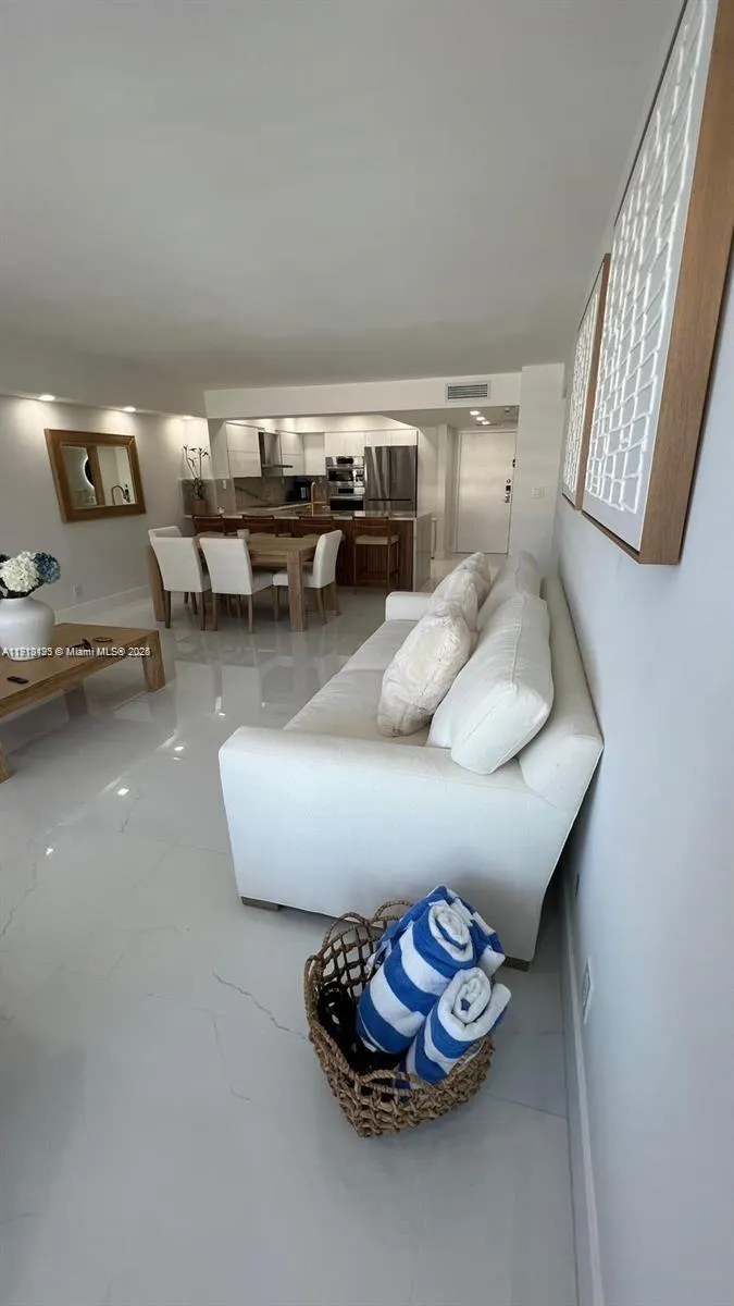 Playa Del Mar #1614 image #7