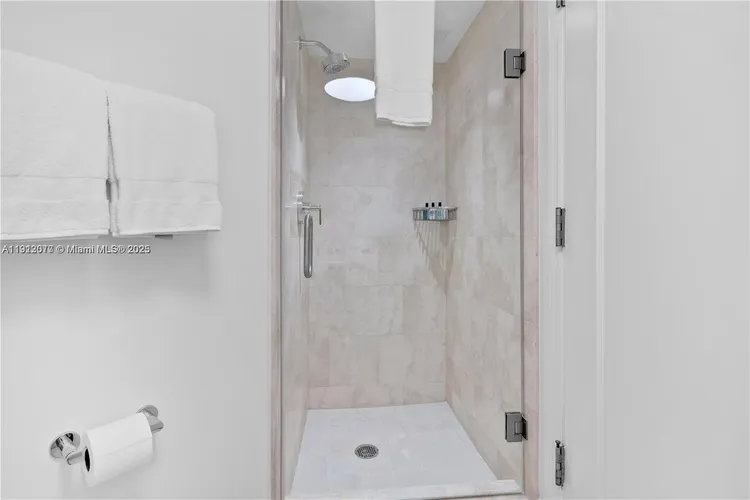 Fontainebleau II Tresor #1604 image #7