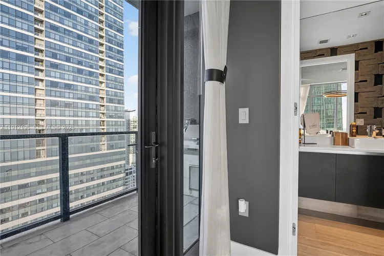 Echo Brickell #4304 image #35