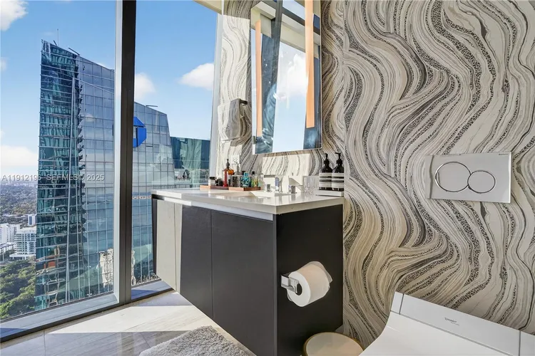Echo Brickell #4304 image #9