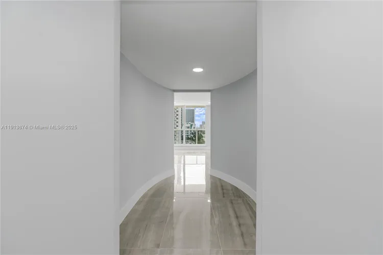 Aquarius Towers #1008N image #24