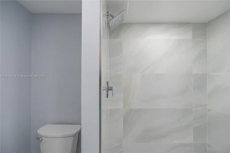 Aquarius Towers #1008N image #42