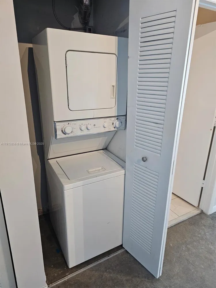 Loft Downtown II #2605 image #10