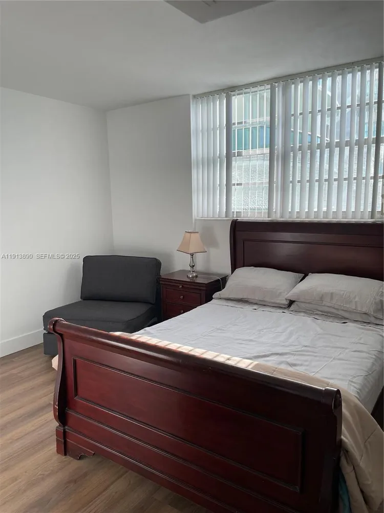 The Tides On Hollywood Beach #11T image #16