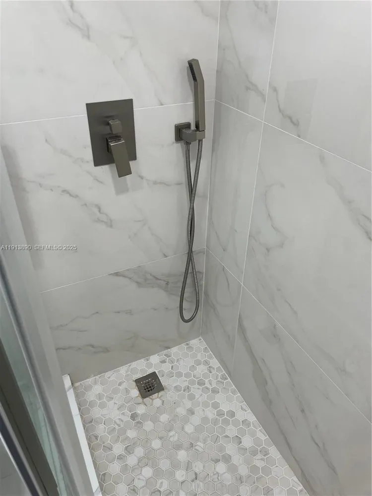 The Tides On Hollywood Beach #11T image #20