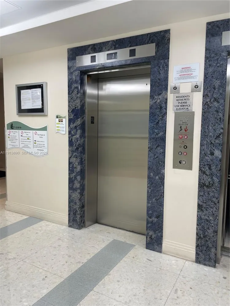 The Tides On Hollywood Beach #11T image #30