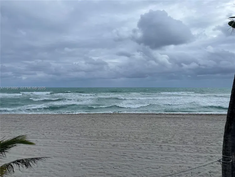 The Tides On Hollywood Beach #11T image #6