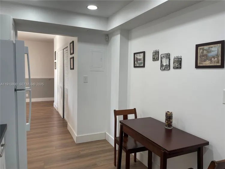 The Tides On Hollywood Beach #11T image #8