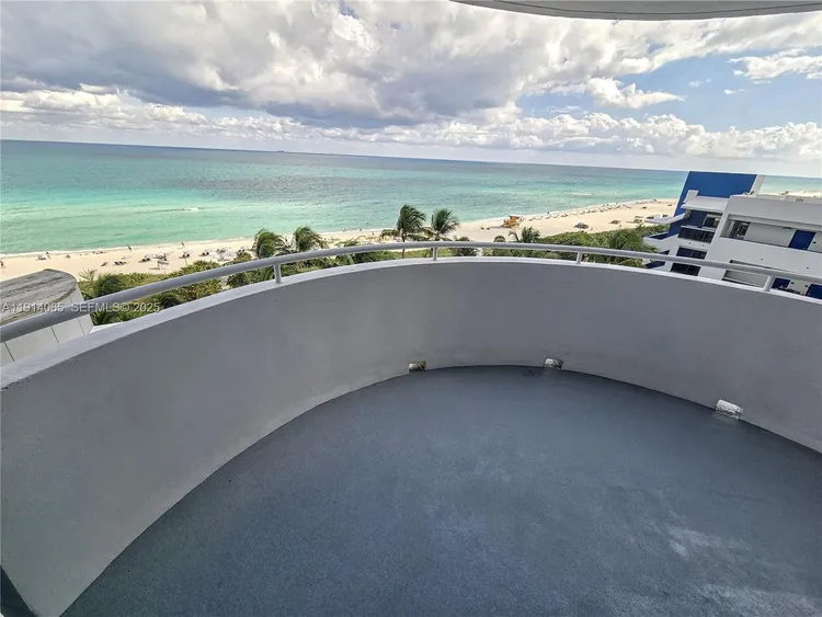 La Gorce #901 image #27