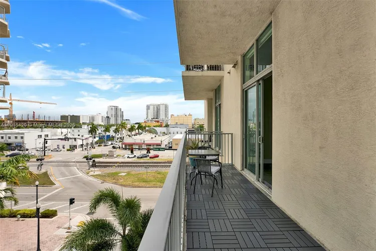 The Lofts at Hollywood Station #417 image #33