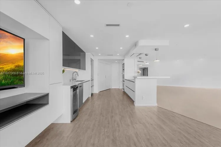 Bristol Tower Condominium #1701 image #20