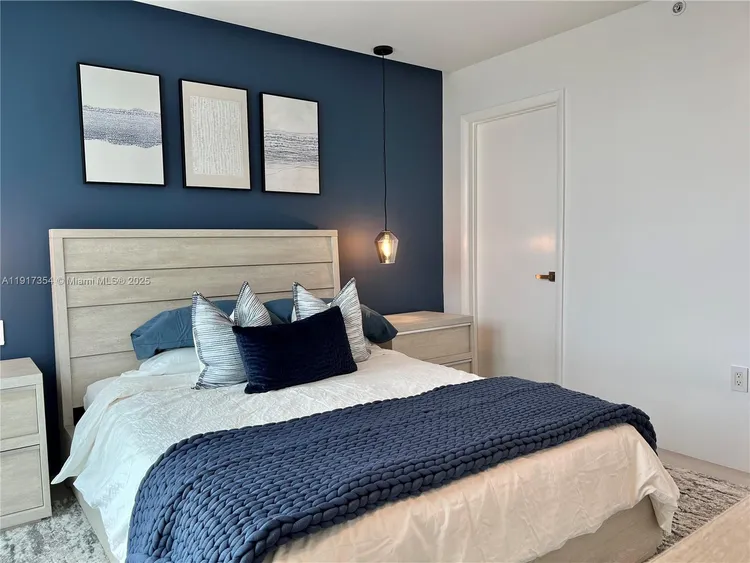 Peloro Miami Beach #617 image #20