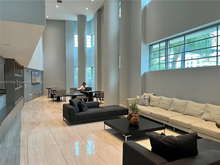 Peloro Miami Beach #617 image #27