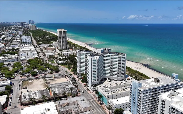 Burleigh House #1614 image #34