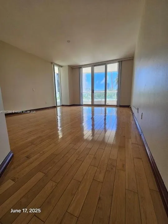 Atlantic III at the Point #501 image #12