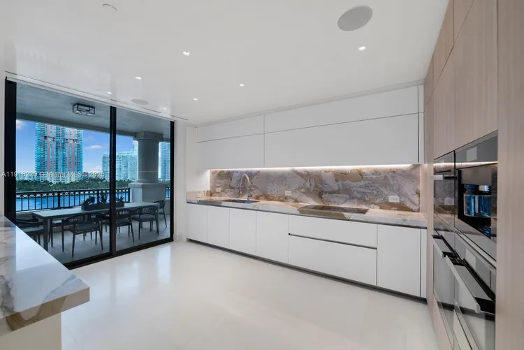 Palazzo Della Luna #6864 image #25