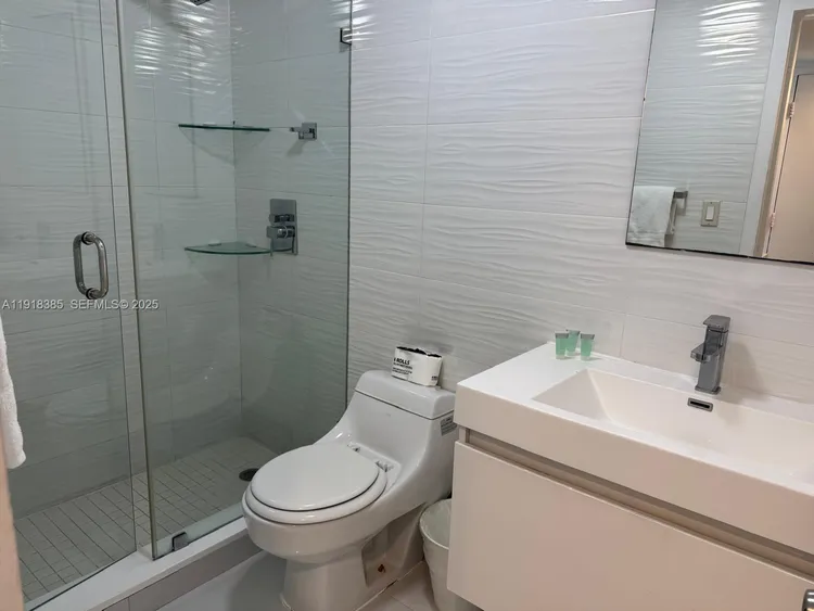 Castle Beach Club #915 image #6