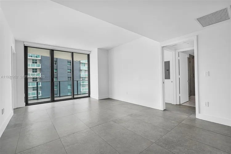 Dua Miami (SLS Hotel and Residences) #2811 image #10