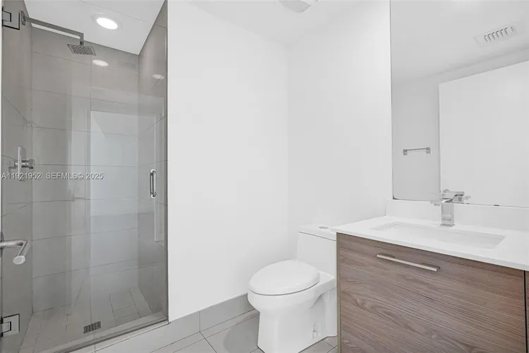 Dua Miami (SLS Hotel and Residences) #2811 image #26