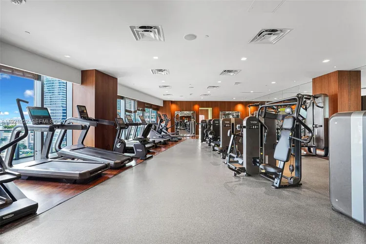 Dua Miami (SLS Hotel and Residences) #2811 image #39