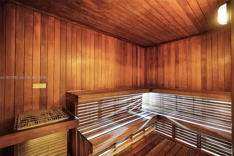 Dua Miami (SLS Hotel and Residences) #2811 image #41