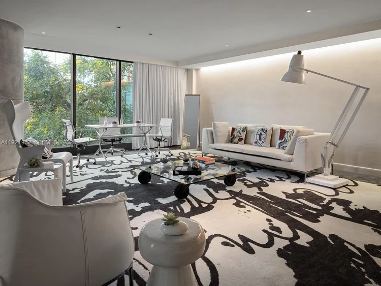 Dua Miami (SLS Hotel and Residences) #2811 image #43