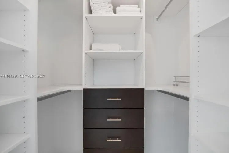 The Mark #2409 image #11