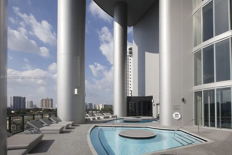 Porsche Design Tower #4404 image #60