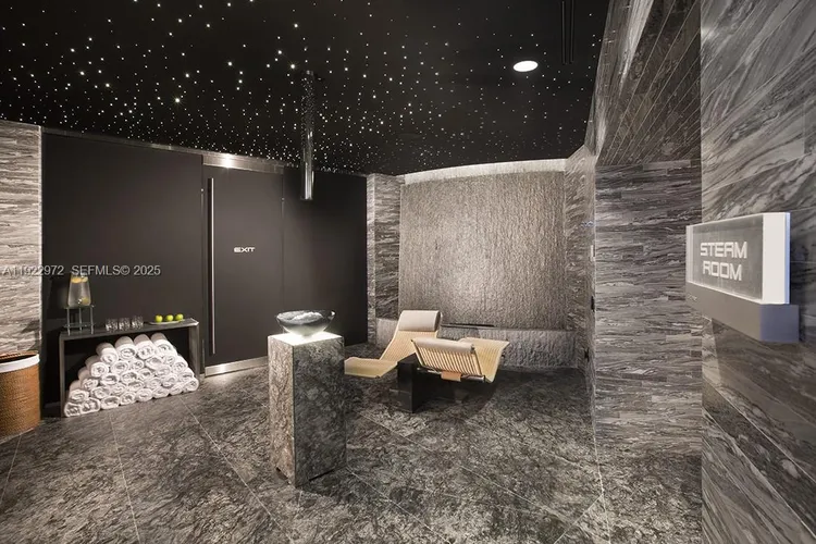Porsche Design Tower #4404 image #69