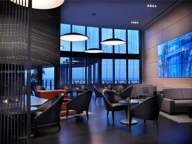 Porsche Design Tower #4404 image #76