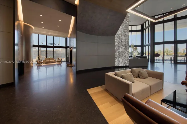 Porsche Design Tower #4404 image #77