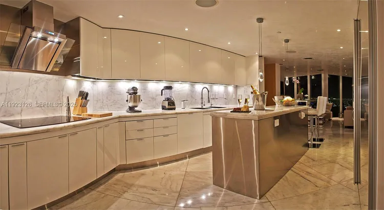 Santa Maria #2902 image #13