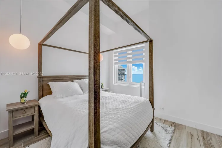 Roney Palace #1625 image #10