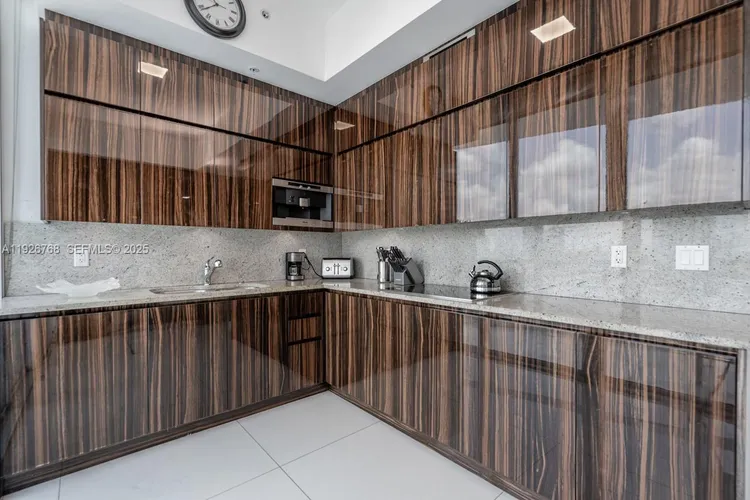 Continuum II North #1506 image #15