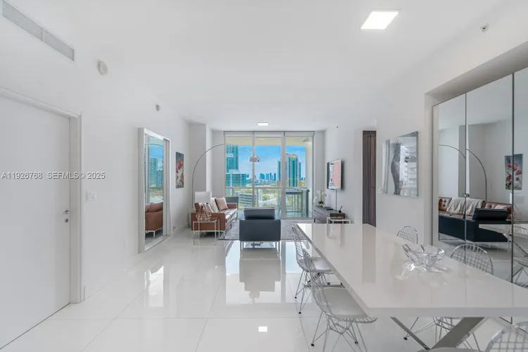 Continuum II North #1506 image #9