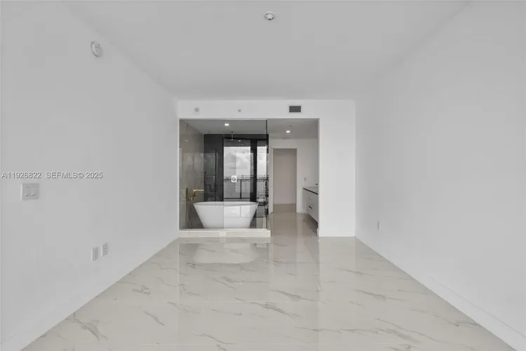 Aria Reserve South Tower #4607 image #25