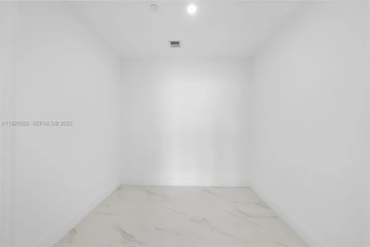 Aria Reserve South Tower #4607 image #30