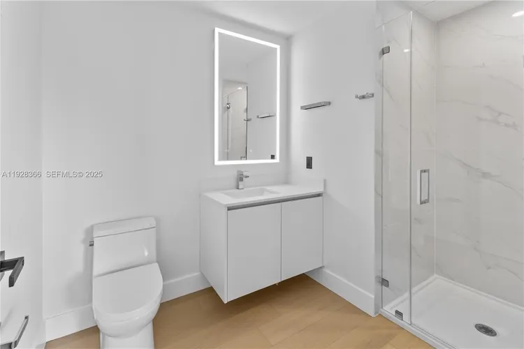 Aria Reserve South Tower #2905 image #17