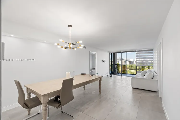 Coronado #722 image #6