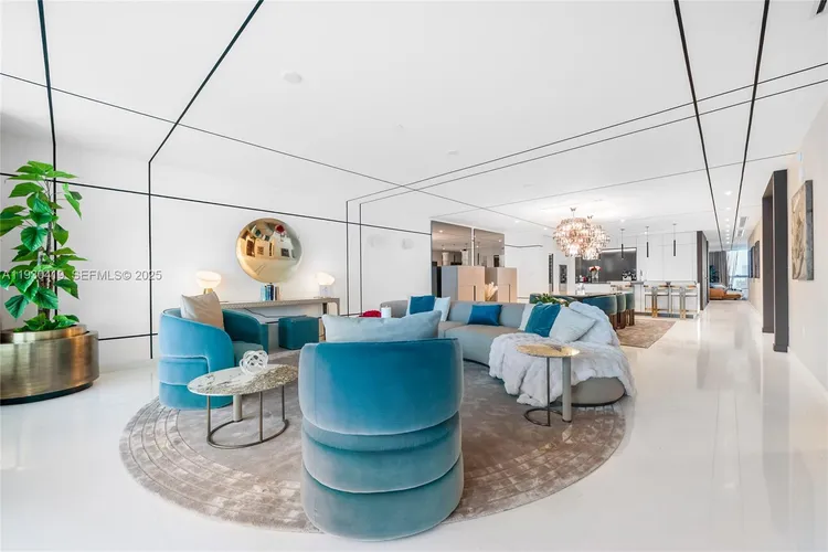 Aston Martin Residences #5104 image #11