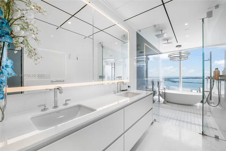 Aston Martin Residences #5104 image #18