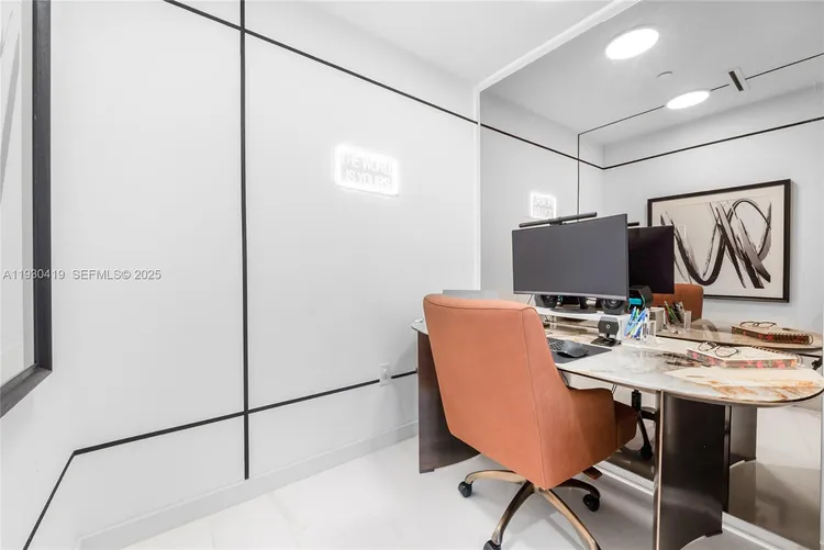 Aston Martin Residences #5104 image #19