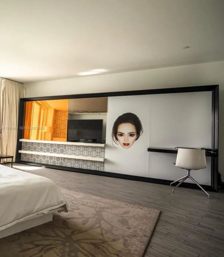 Mondrian #1606 image #7