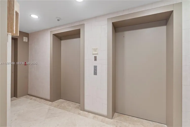 Ocean Three #3307 image #30