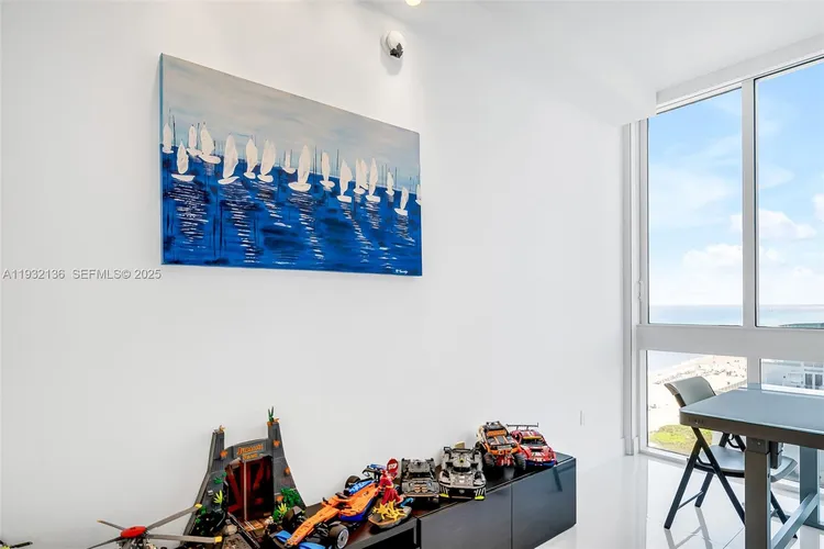 Trump Tower 1 #701 image #43