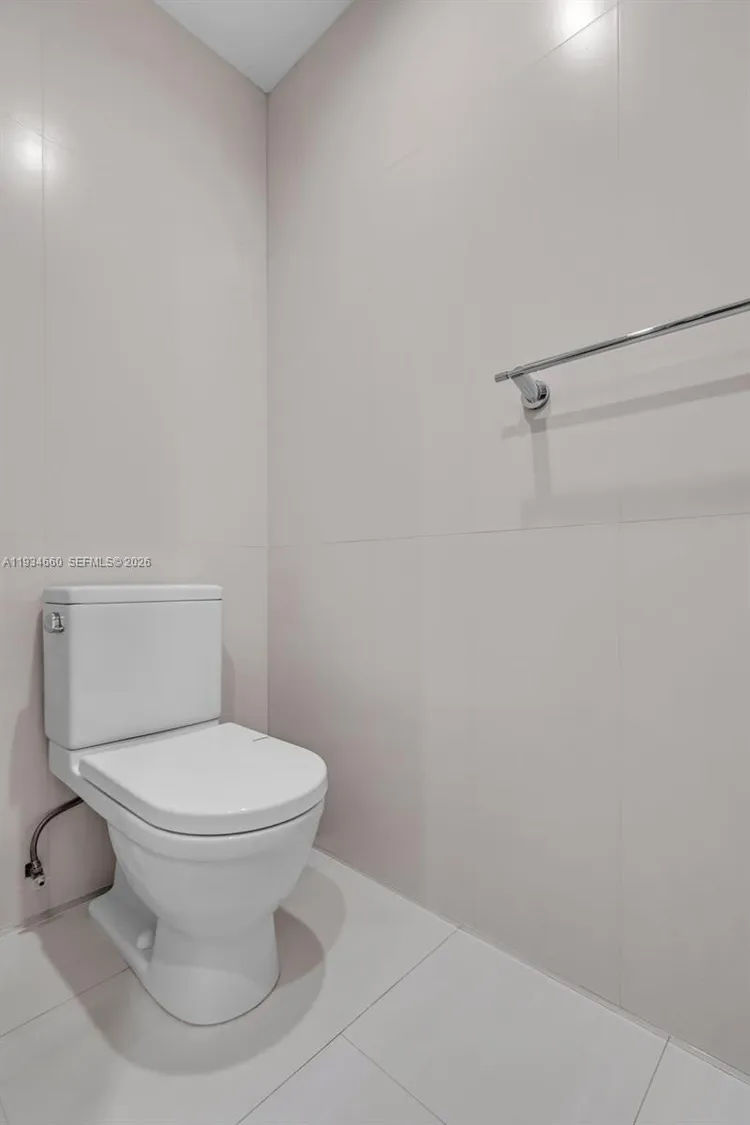 900 Biscayne Bay #2312 image #21