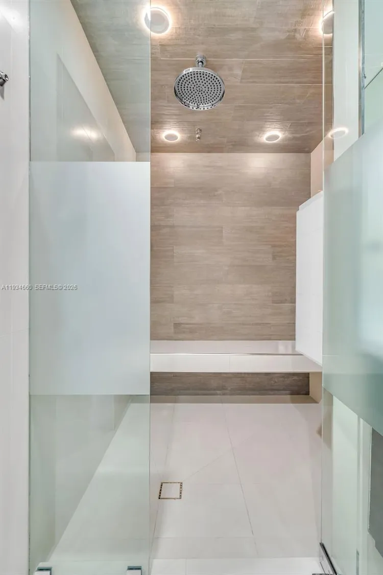 900 Biscayne Bay #2312 image #22